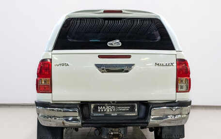 Toyota Hilux VIII, 2017 год, 3 550 000 рублей, 6 фотография