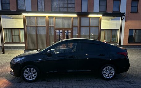 Hyundai Solaris II рестайлинг, 2019 год, 915 000 рублей, 3 фотография