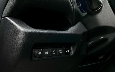 Toyota RAV4, 2025 год, 4 310 000 рублей, 26 фотография