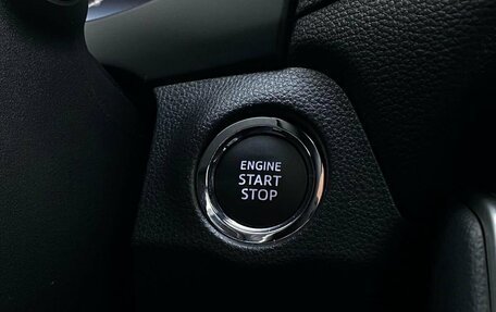 Toyota RAV4, 2025 год, 4 310 000 рублей, 33 фотография