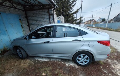 Hyundai Solaris II рестайлинг, 2014 год, 750 000 рублей, 2 фотография