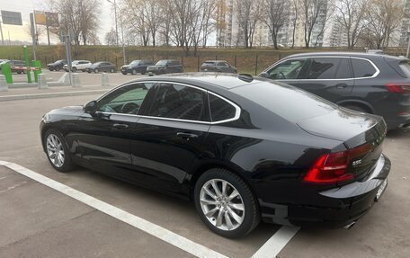 Volvo S90 II рестайлинг, 2019 год, 2 900 000 рублей, 2 фотография