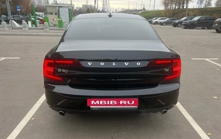 Volvo S90 II рестайлинг, 2019 год, 2 900 000 рублей, 6 фотография