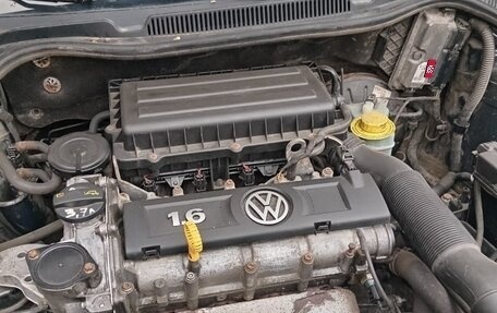 Volkswagen Polo VI (EU Market), 2015 год, 700 000 рублей, 4 фотография