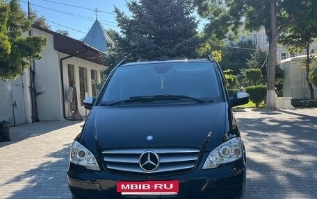 Mercedes-Benz Viano, 2012 год, 2 300 000 рублей, 2 фотография