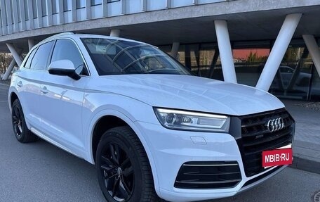 Audi Q5, 2020 год, 3 300 000 рублей, 1 фотография