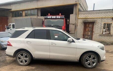 Mercedes-Benz M-Класс, 2013 год, 2 100 000 рублей, 3 фотография