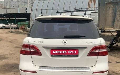 Mercedes-Benz M-Класс, 2013 год, 2 100 000 рублей, 6 фотография