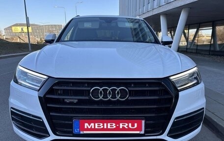 Audi Q5, 2020 год, 3 300 000 рублей, 2 фотография