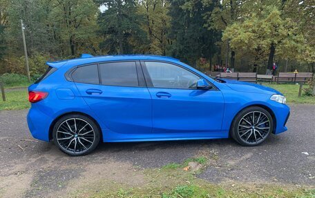 BMW 1 серия, 2021 год, 3 200 000 рублей, 4 фотография