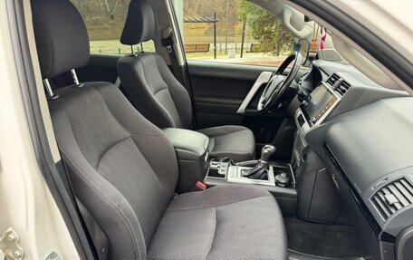 Toyota Land Cruiser Prado 150 рестайлинг 2, 2020 год, 4 530 000 рублей, 17 фотография