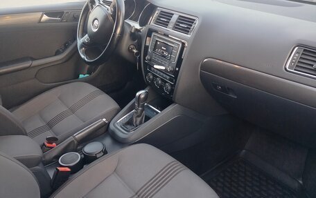 Volkswagen Jetta VI, 2017 год, 1 100 000 рублей, 7 фотография