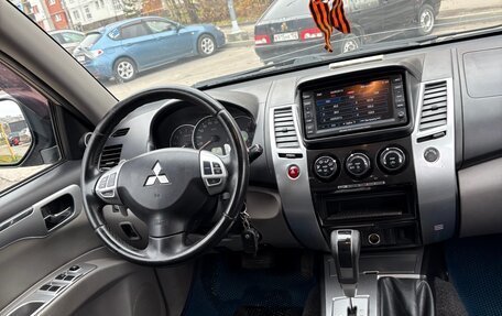 Mitsubishi Pajero Sport II рестайлинг, 2011 год, 1 620 000 рублей, 12 фотография