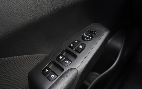 Hyundai Solaris II рестайлинг, 2017 год, 939 000 рублей, 17 фотография