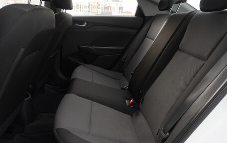 Hyundai Solaris II рестайлинг, 2017 год, 939 000 рублей, 20 фотография