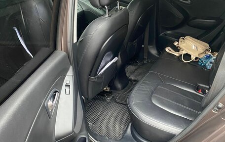 Hyundai ix35 I рестайлинг, 2014 год, 1 500 000 рублей, 12 фотография