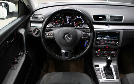 Volkswagen Passat B7, 2012 год, 1 280 000 рублей, 11 фотография
