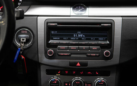 Volkswagen Passat B7, 2012 год, 1 280 000 рублей, 13 фотография