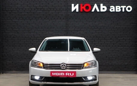 Volkswagen Passat B7, 2012 год, 1 280 000 рублей, 2 фотография