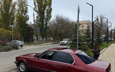 BMW 7 серия, 1992 год, 350 000 рублей, 1 фотография