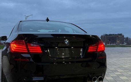 BMW 5 серия, 2015 год, 2 430 000 рублей, 8 фотография