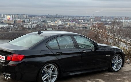 BMW 5 серия, 2015 год, 2 430 000 рублей, 18 фотография