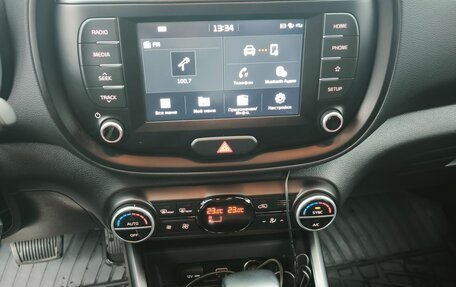 KIA Soul III, 2019 год, 2 600 000 рублей, 15 фотография