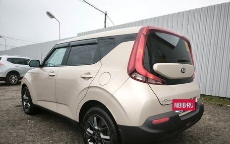 KIA Soul III, 2019 год, 2 600 000 рублей, 10 фотография