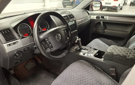 Volkswagen Touareg III, 2008 год, 850 000 рублей, 20 фотография