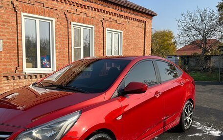 Hyundai Solaris II рестайлинг, 2014 год, 920 000 рублей, 8 фотография