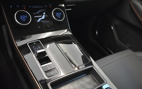 CheryExeed LX, 2024 год, 3 270 000 рублей, 21 фотография
