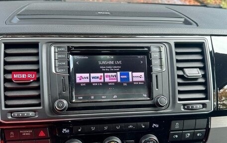 Volkswagen Transporter T6 рестайлинг, 2019 год, 1 980 000 рублей, 9 фотография