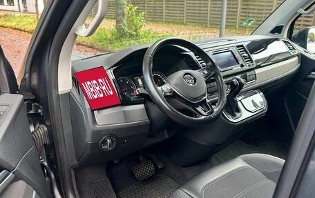 Volkswagen Transporter T6 рестайлинг, 2019 год, 1 980 000 рублей, 6 фотография