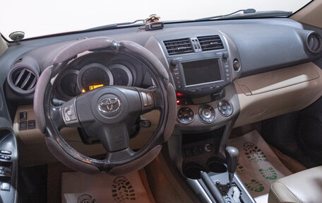 Toyota RAV4, 2011 год, 1 899 000 рублей, 9 фотография