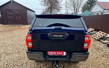 Toyota Hilux VIII, 2020 год, 5 150 000 рублей, 9 фотография