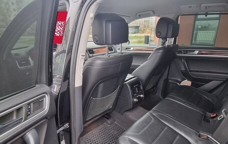 Volkswagen Touareg III, 2010 год, 1 580 000 рублей, 9 фотография