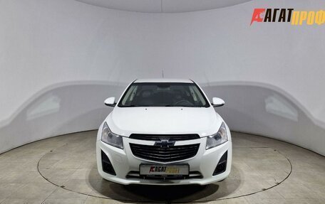Chevrolet Cruze II, 2014 год, 800 000 рублей, 2 фотография