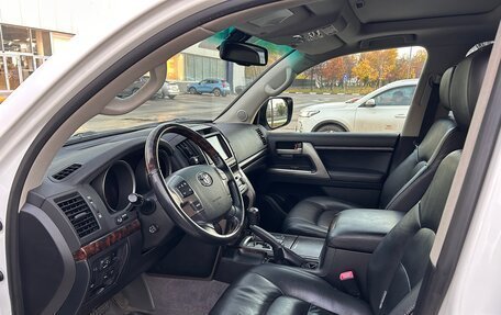 Toyota Land Cruiser 200, 2011 год, 5 400 000 рублей, 9 фотография