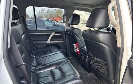 Toyota Land Cruiser 200, 2011 год, 5 400 000 рублей, 10 фотография