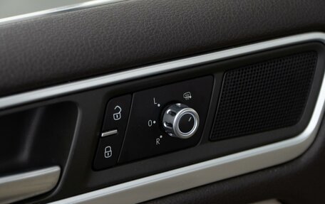 Volkswagen Touareg III, 2014 год, 2 489 958 рублей, 15 фотография