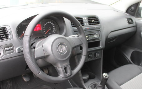 Volkswagen Polo VI (EU Market), 2011 год, 565 000 рублей, 10 фотография