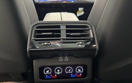 BMW M5, 2025 год, 20 795 904 рублей, 14 фотография