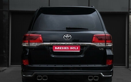 Toyota Land Cruiser 200, 2016 год, 5 000 000 рублей, 6 фотография