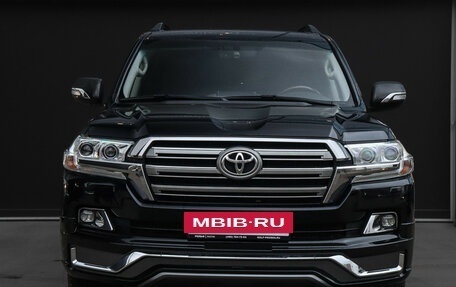 Toyota Land Cruiser 200, 2016 год, 5 000 000 рублей, 2 фотография