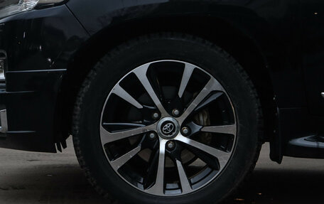 Toyota Land Cruiser 200, 2016 год, 5 000 000 рублей, 24 фотография