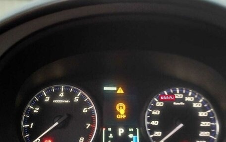 Mitsubishi Outlander III рестайлинг 3, 2013 год, 1 590 000 рублей, 10 фотография