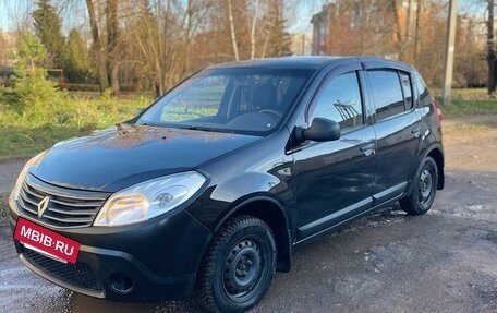 Renault Sandero I, 2010 год, 330 000 рублей, 2 фотография