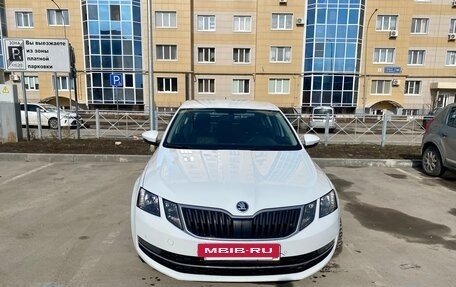 Skoda Octavia, 2019 год, 1 925 000 рублей, 9 фотография