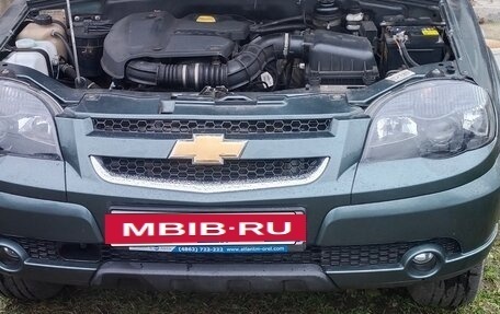 Chevrolet Niva I рестайлинг, 2017 год, 820 000 рублей, 8 фотография