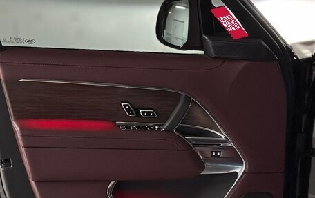 Land Rover Range Rover IV рестайлинг, 2025 год, 28 500 000 рублей, 7 фотография